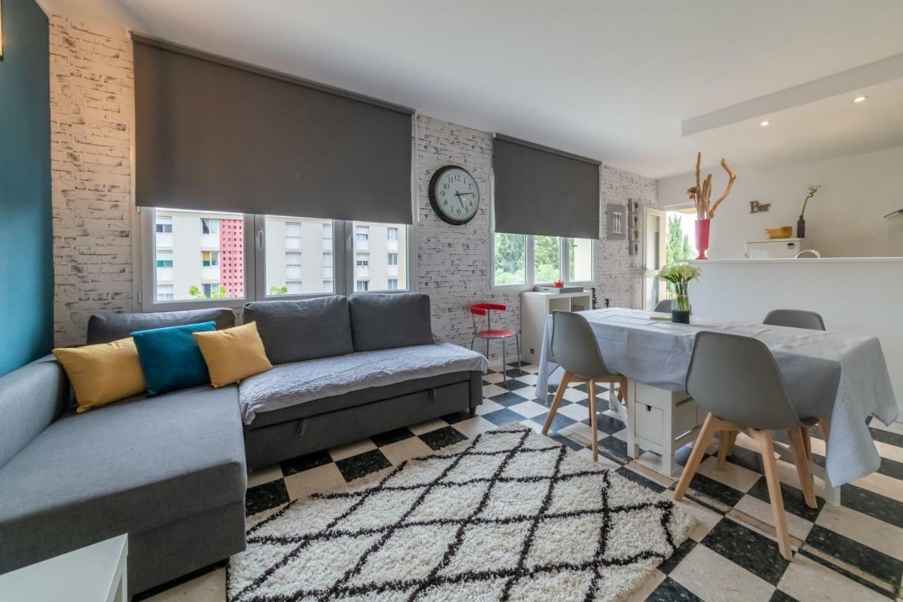 Logement Cosy Et Moderne Lägenhet Avignon Exteriör bild