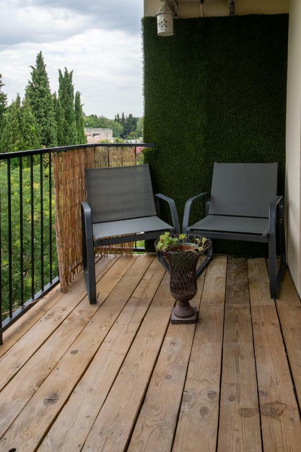 Logement Cosy Et Moderne Lägenhet Avignon Exteriör bild